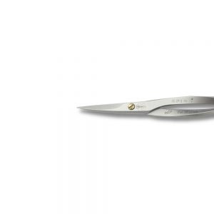02.-Small-Cuticle-Scissor-Spiral-Italian-1000x1000